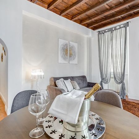 Campo Dei Fiori Royal Orchid Apartment Ρώμη Εξωτερικό φωτογραφία